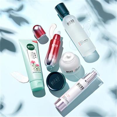 批量購買相宜本草 選擇江蘇金光大道商貿，專業批發零售名牌洗滌化妝品